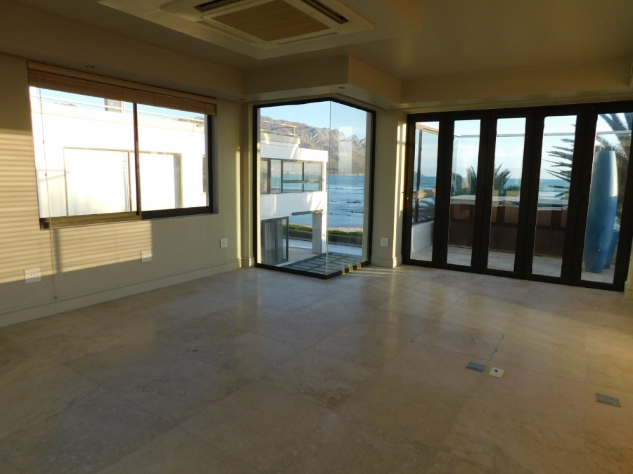 6 Bedroom Property for Sale in Harbour Island Western Cape